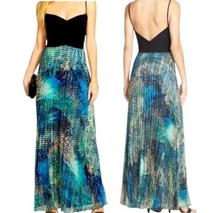 Laundry by Shelli Segal tropical watercolor leopard print crinkle maxi dress